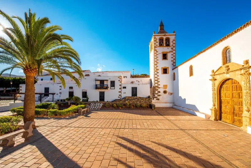 Iglesia de Santa María
