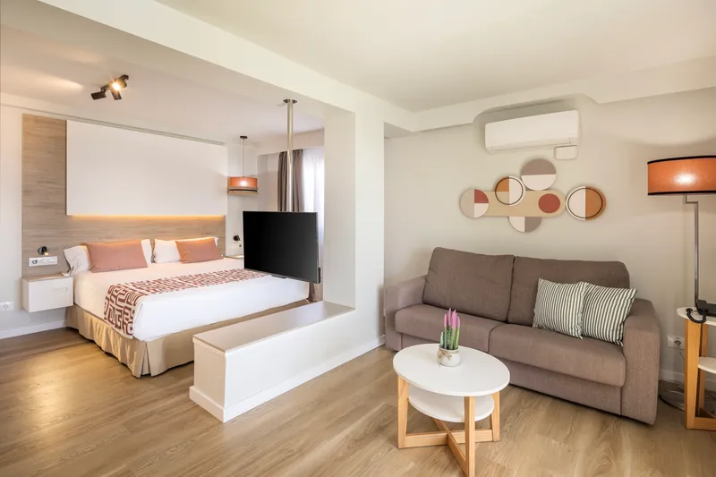 Junior Suite Deluxe — Hotel LIVVO Anamar Suites, Playa del Inglés 2