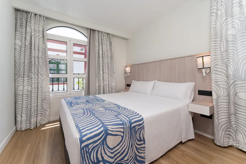 Apartment mit 2 Schlafzimmern — Apartamentos LIVVO Puerto de Mogán, Puerto de Mogán 3
