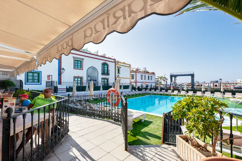 Schwimmbad — Billy's Puerto de Mogan Apartments by LIVVO, Puerto de Mogán 3