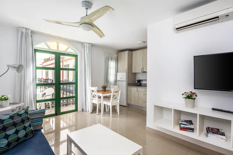 Apto. 1 dorm. Con azotea — Billy's Puerto de Mogan Apartments by LIVVO, Puerto de Mogán 2