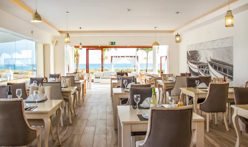 Gastronomy — Hotel LIVVO Budha Beach, Santa María, Sal 1