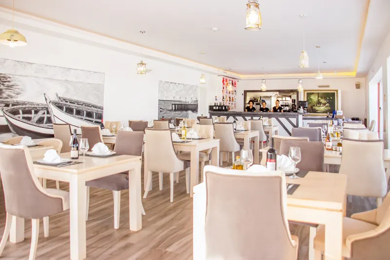 Gastronomy — Hotel LIVVO Budha Beach, Santa María, Sal 4