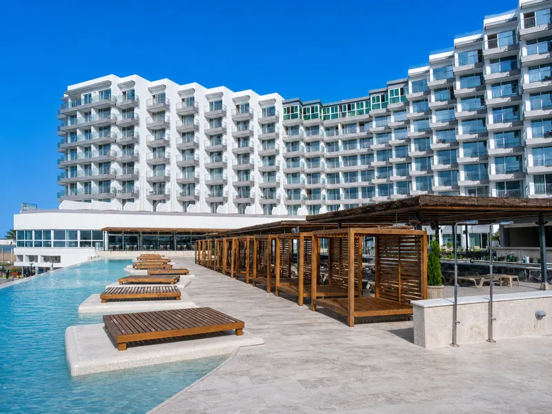 Hotel Cádiz Bahía — LIVVO Hotels 4★ en Playa de la Victoria