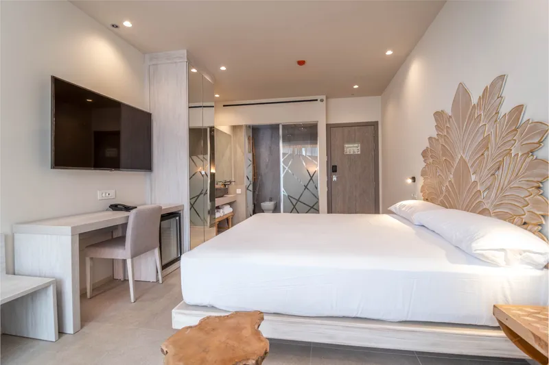 Chambre Supérieure Vue Mer Latérale — Hotel Cádiz Bahía, Playa de la Victoria 2