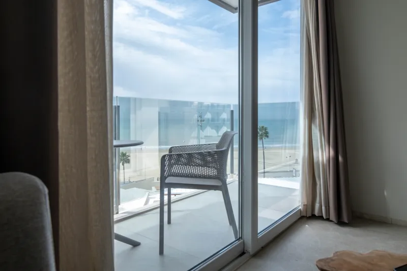 Chambre Supérieure Vue Mer Latérale — Hotel Cádiz Bahía, Playa de la Victoria 4