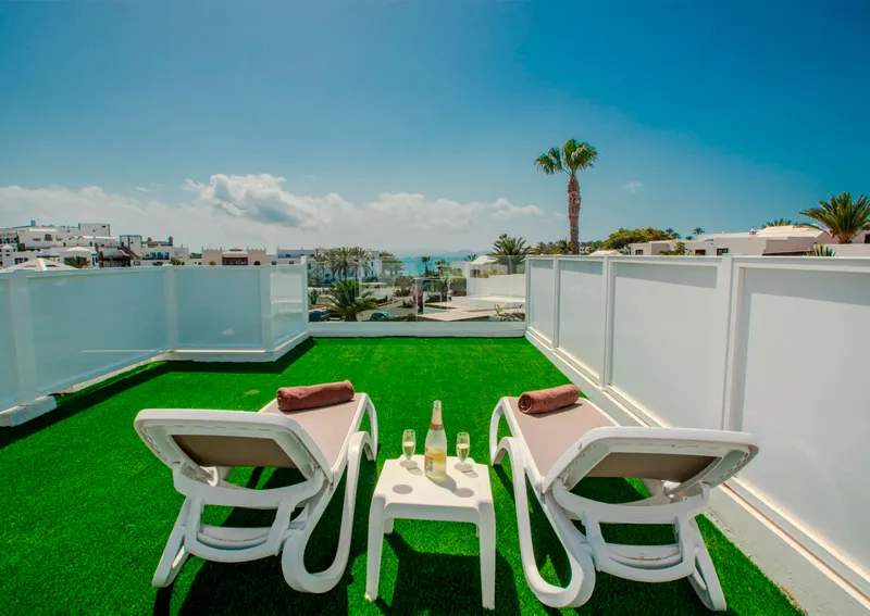 Apartment Dachterrasse — Apartamentos LIVVO Coloradamar, Playa Blanca 1