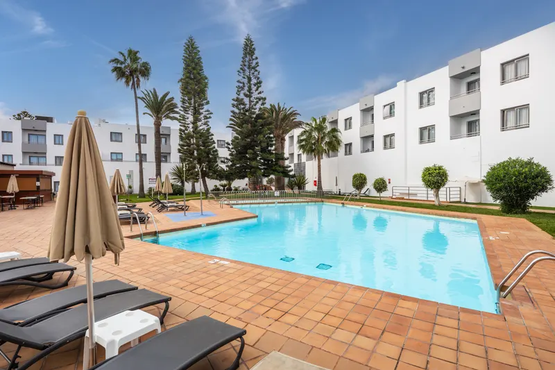 Pool — Hotel LIVVO Corralejo Beach, Corralejo 4