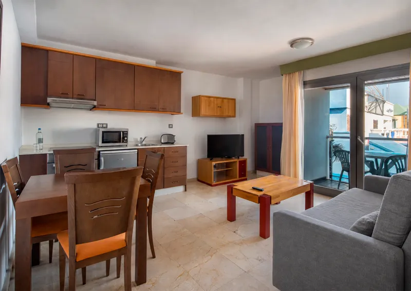 Standard Apartment — Hotel LIVVO Corralejo Beach, Corralejo 4