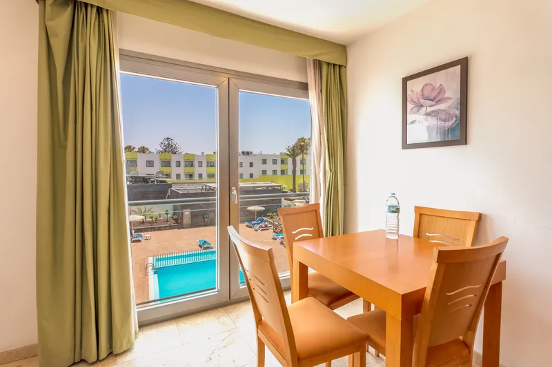 Pool View Apartment — Hotel LIVVO Corralejo Beach, Corralejo 4
