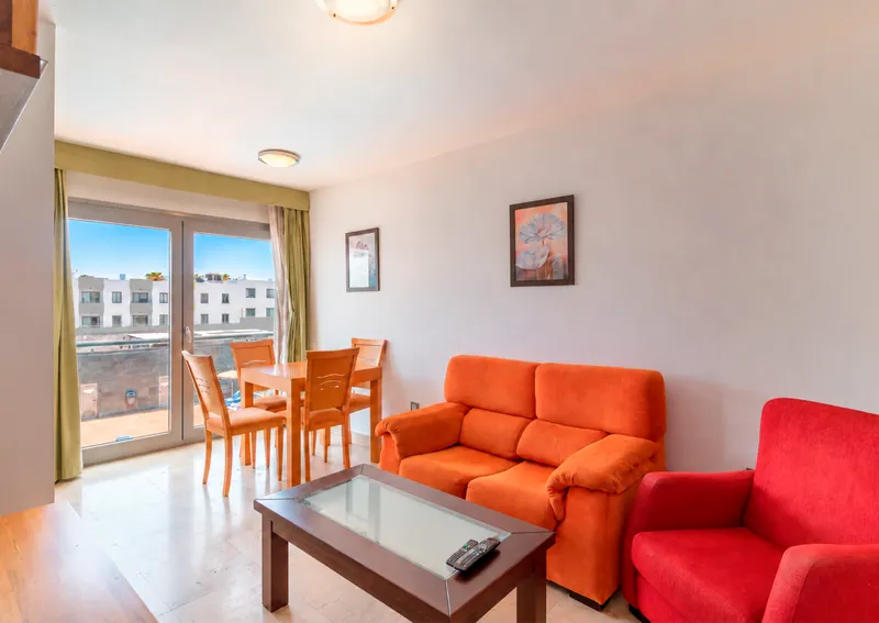 Pool View Apartment — Hotel LIVVO Corralejo Beach, Corralejo 1