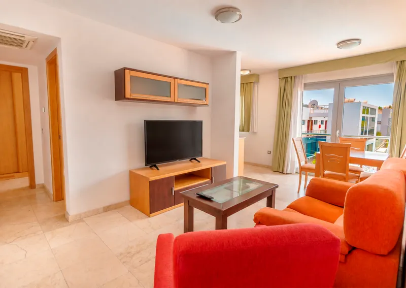 Pool View Apartment — Hotel LIVVO Corralejo Beach, Corralejo 2
