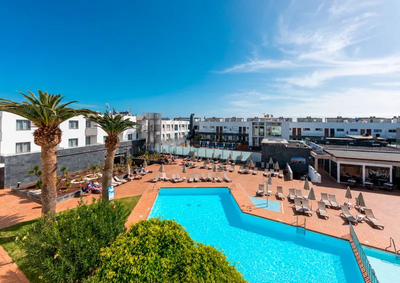Premium Double Room Pool View — Hotel LIVVO Corralejo Beach, Corralejo 2