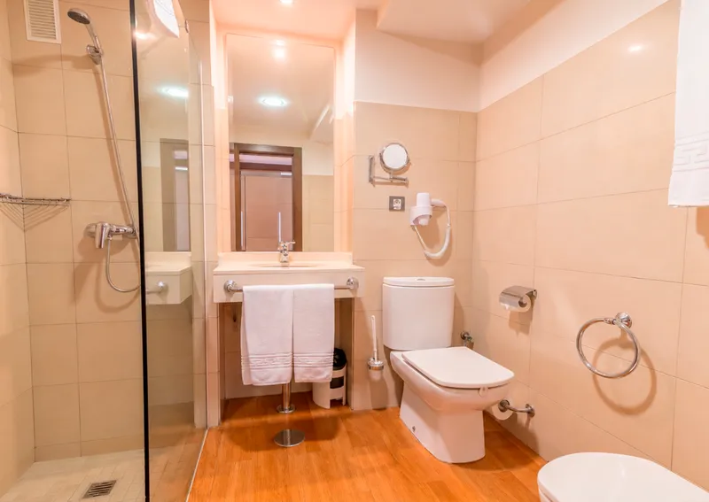 Premium Double Room Pool View — Hotel LIVVO Corralejo Beach, Corralejo 7