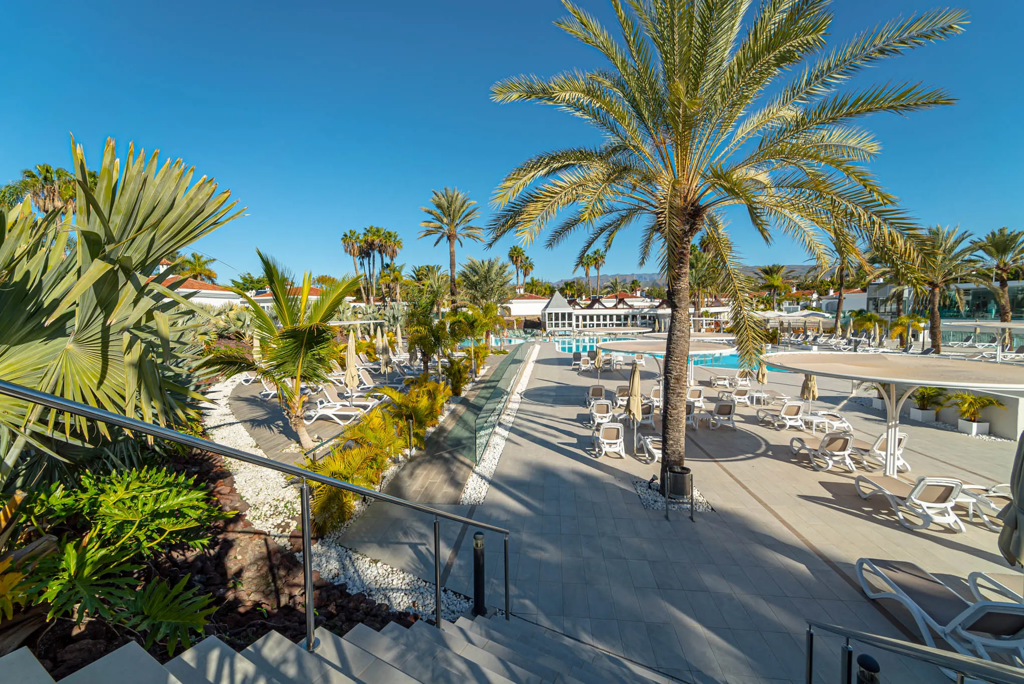 Piscine e animazione — Hotel LIVVO Dunagolf Suites, Maspalomas 4