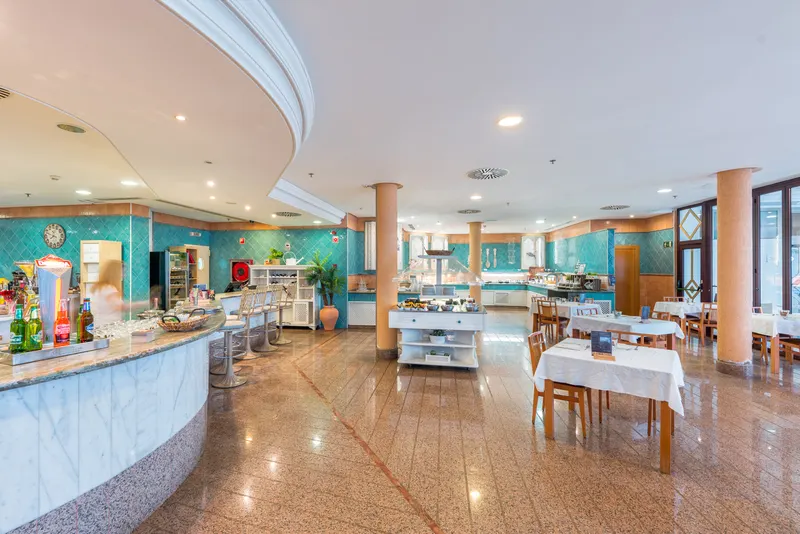 Gastronomy — Hotel Esmeralda Maris by LIVVO, Costa Calma 3