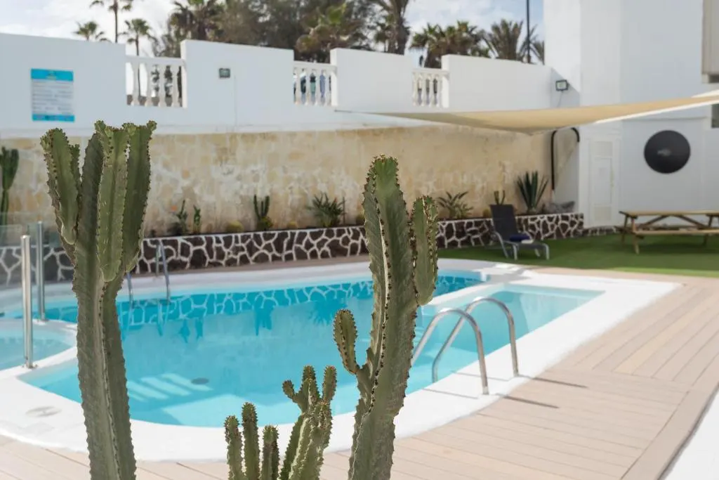 Schwimmbad — Apartamentos LIVVO Galera Beach, Corralejo 1