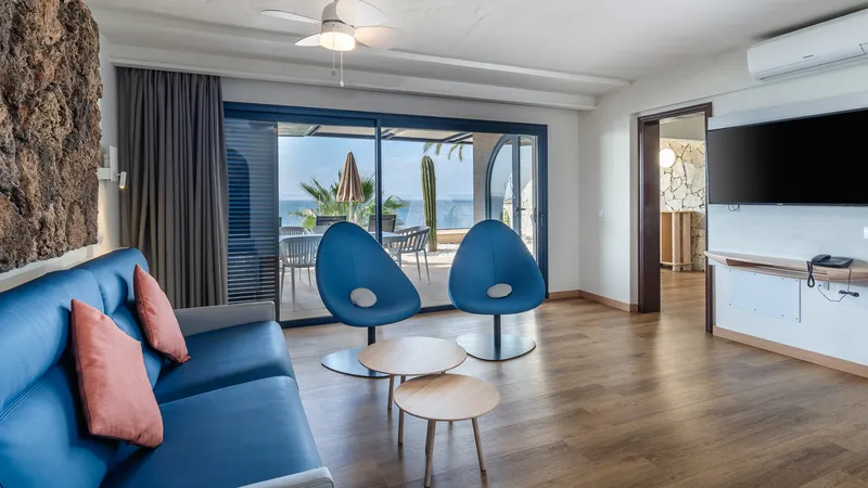 Premium Vista Mar Frontal 3 Dorm. — Garden & Sea Boutique Lodging by LIVVO, Morro Jable 7
