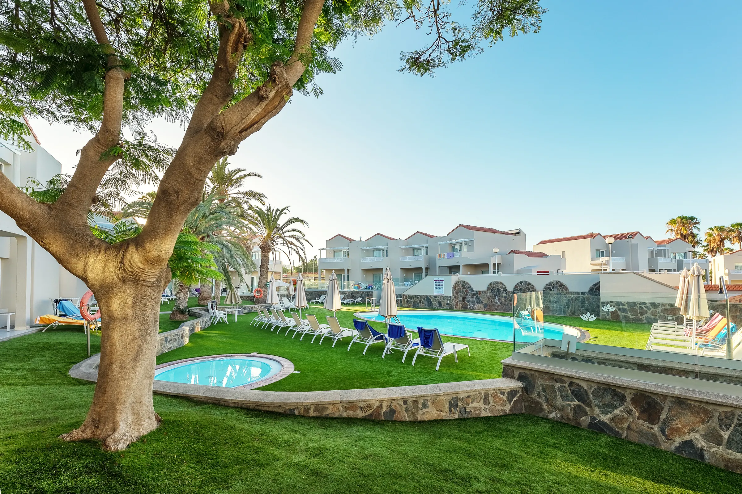 Pool — Apartamentos LIVVO Koala Garden, Maspalomas 2