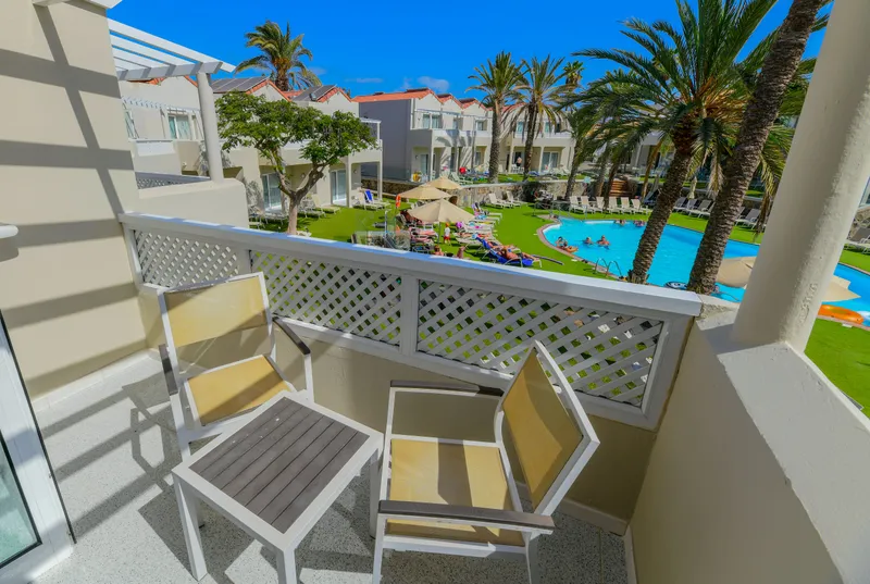 Standard Double with Balcony — Hotel LIVVO Koala Garden, Maspalomas 3