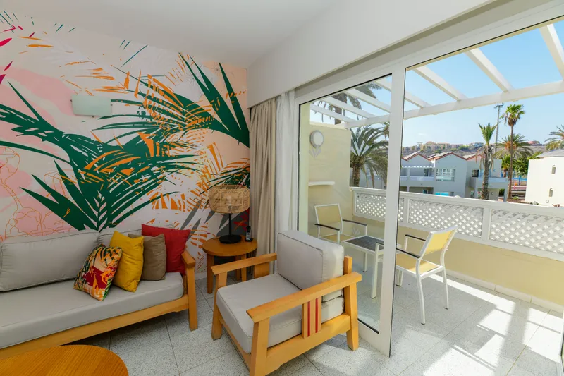 Superior Double with Balcony — Hotel LIVVO Koala Garden, Maspalomas 1