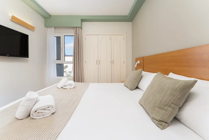Superior Doppelzimmer mit Balkon — Hotel LIVVO Koala Garden, Maspalomas 6