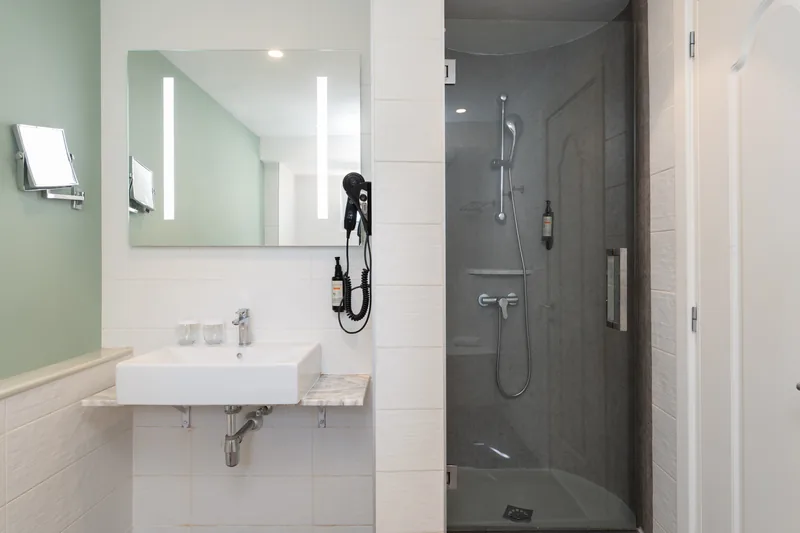 Superior Doppelzimmer mit Balkon — Hotel LIVVO Koala Garden, Maspalomas 7
