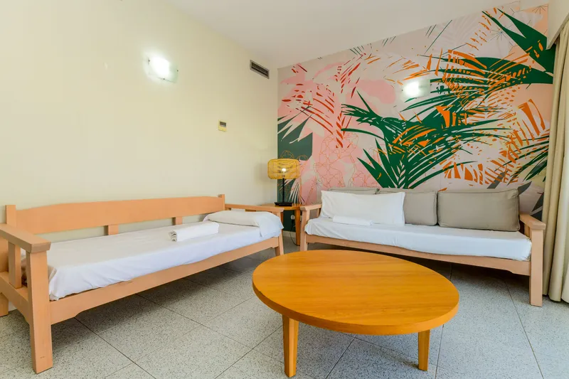 Family with Terrace — Hotel LIVVO Koala Garden, Maspalomas 4