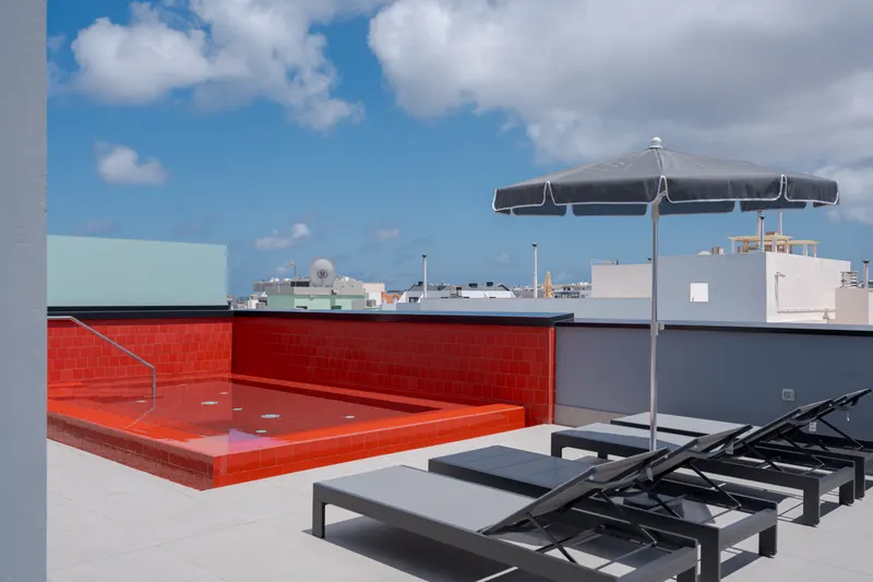 Pool und Rooftop — Hotel LIVVO La Escarlata, Las Palmas de Gran Canaria 6