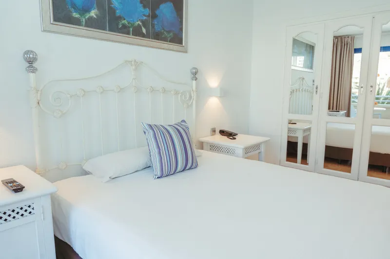 Doble Vista Jardín con Terraza — Hotel LIVVO Lago Taurito, Taurito 4