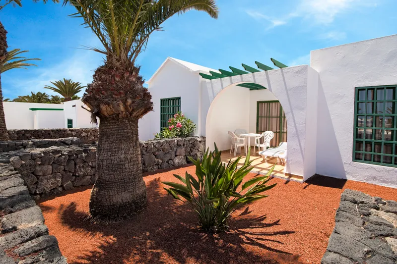 Standard Plus Apartment — Apartamentos LIVVO Las Gaviotas, Puerto del Carmen 1