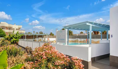 Apartamento Pool View — Apartamentos LIVVO Mar Azul, Corralejo 1
