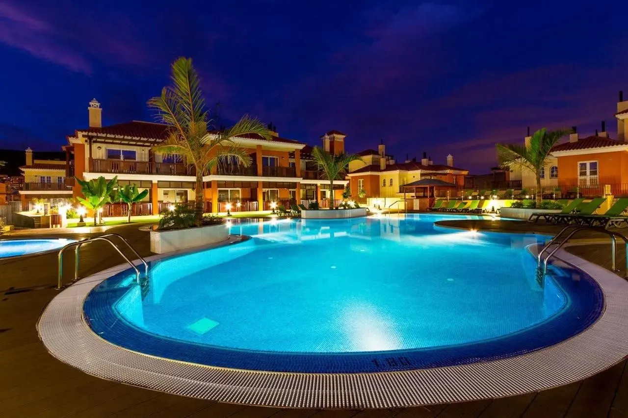 Schwimmbad — Apartamentos LIVVO Montecarrera, Arguineguín 3