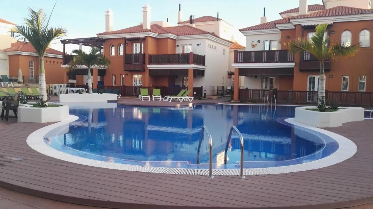 Schwimmbad — Apartamentos LIVVO Montecarrera, Arguineguín 5