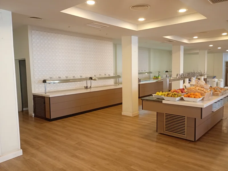 Gastronomie — Apartamentos LIVVO Morromar, Puerto del Carmen 1