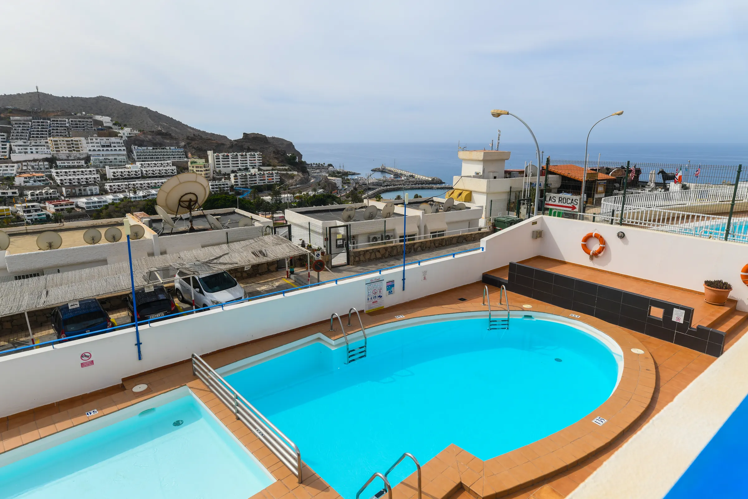 Piscines — Apartamentos LIVVO Puerto Bello, Puerto Rico 4