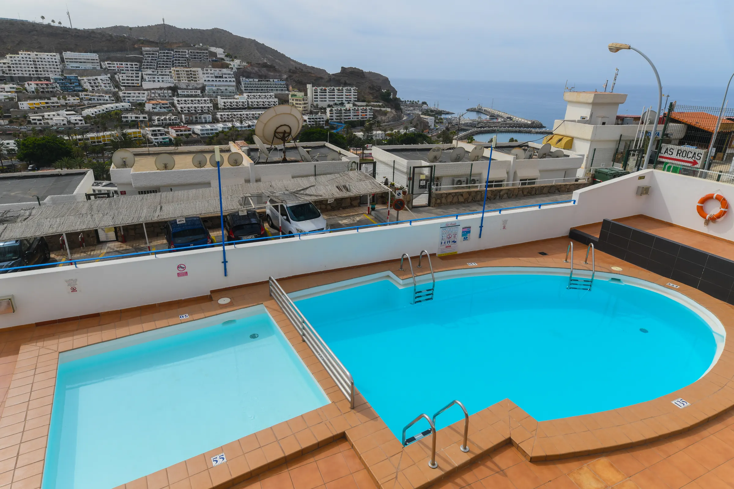 Piscines — Apartamentos LIVVO Puerto Bello, Puerto Rico 5
