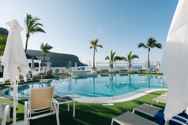 Pools and Rooftop — Hotel LIVVO Puerto de Mogán, Puerto de Mogán 8