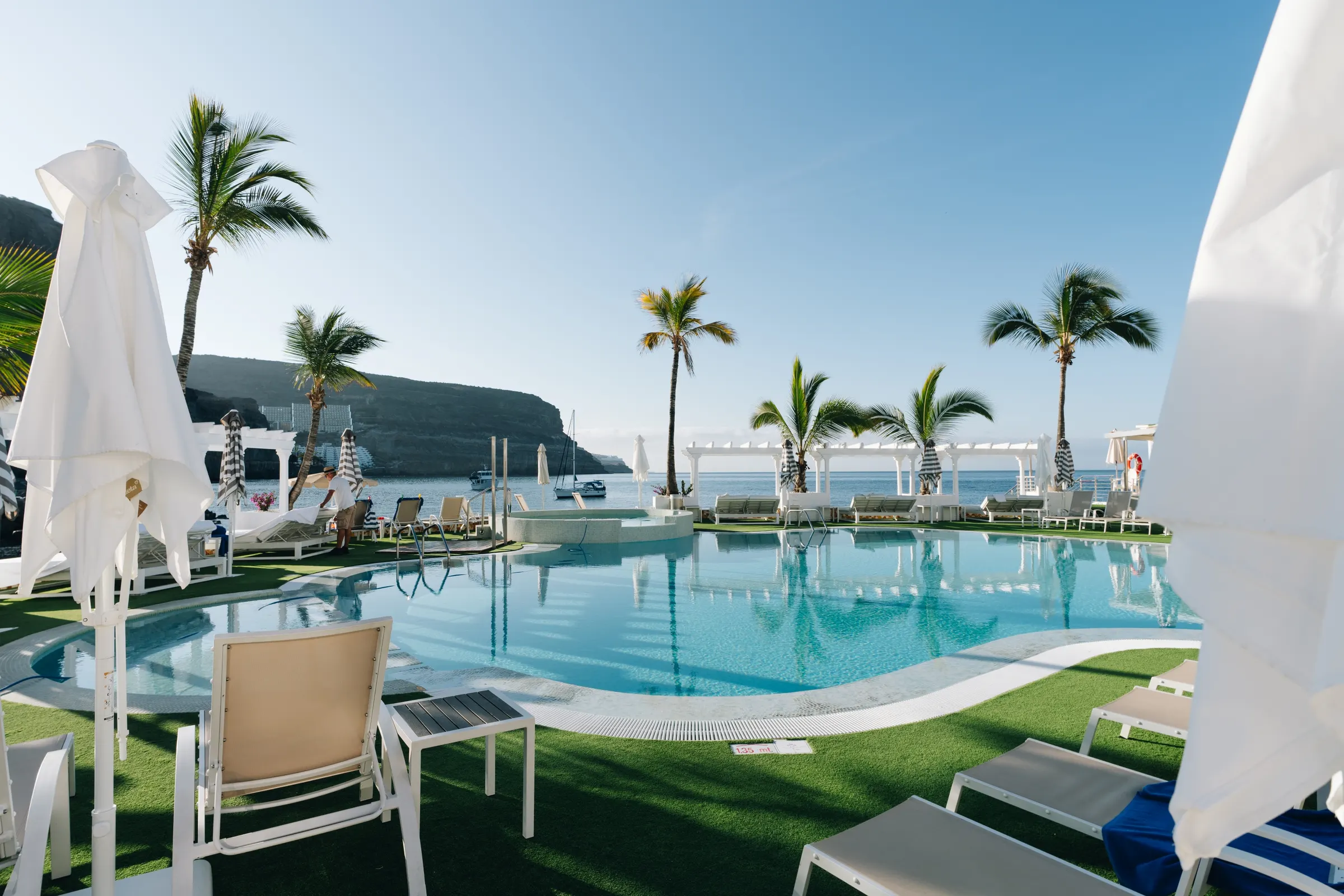 Pools und Rooftop — Hotel LIVVO Puerto de Mogán, Puerto de Mogán 8