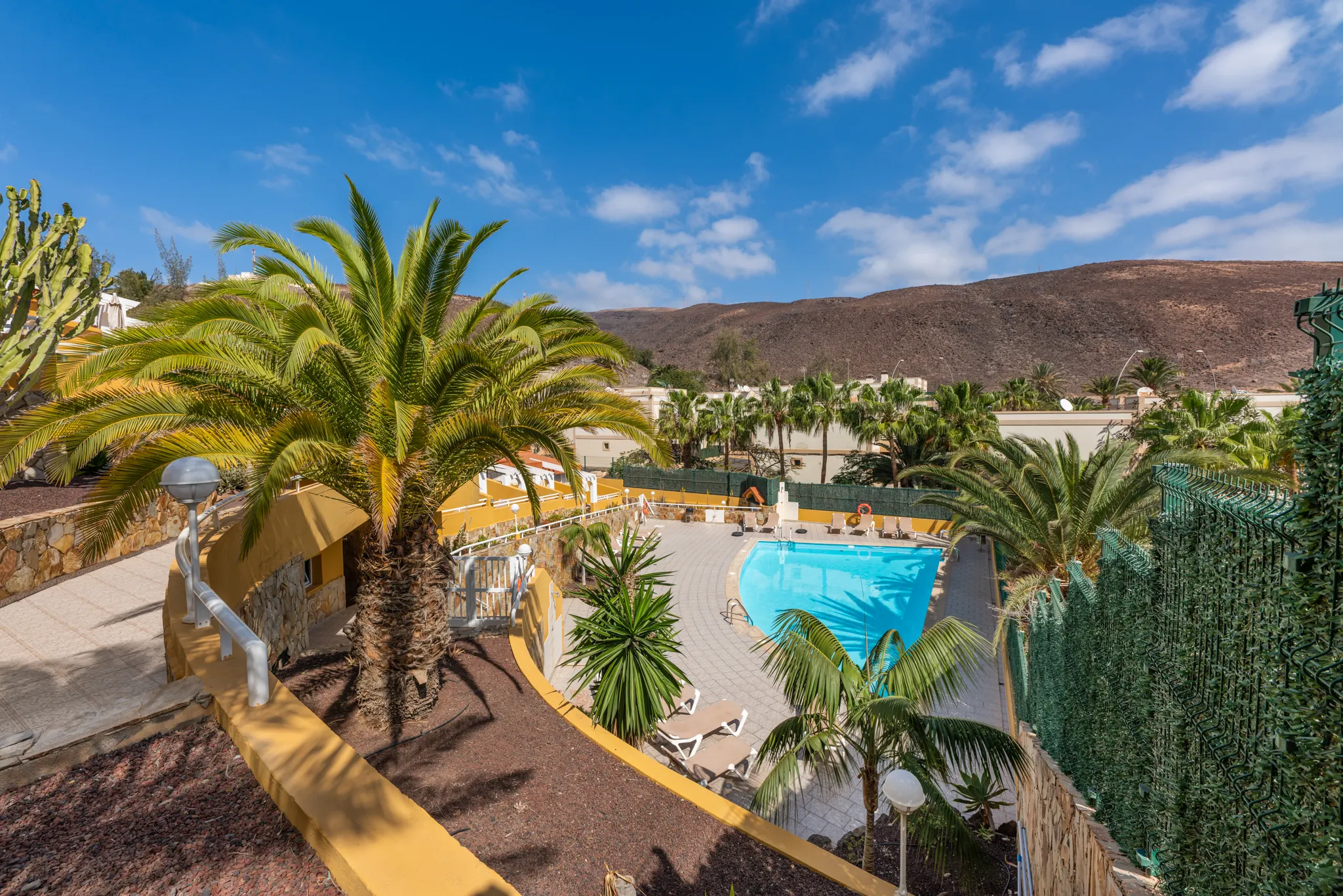 Schwimmbad — Apartamentos Punta Marina by LIVVO, Morro Jable 2