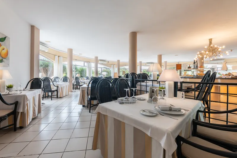 Gastronomie — Hotel LIVVO Risco del Gato Suites, Costa Calma 3