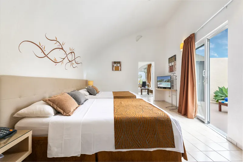 Senior Suite Vista Jardín — Hotel LIVVO Risco del Gato Suites, Costa Calma 4