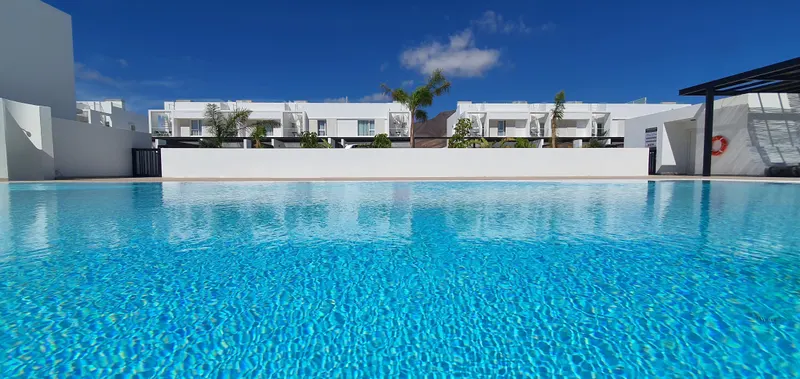 Pool — Serena Holiday Homes by LIVVO, Playa Blanca 1