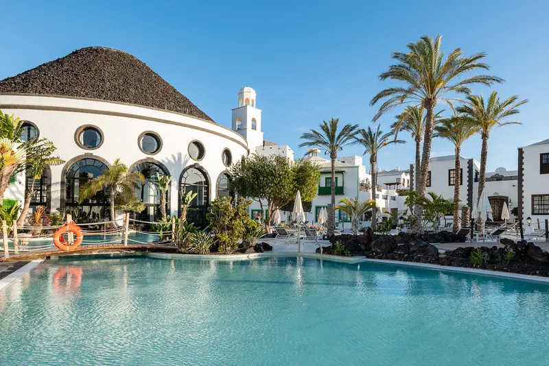 Pools und Animation — Hotel LIVVO Volcán Lanzarote, Playa Blanca 2