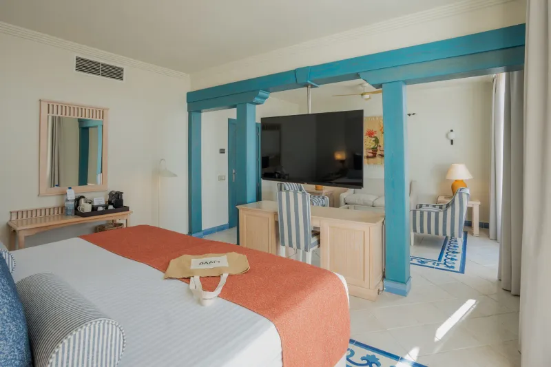 Junior Suite Club Volcán — Hotel LIVVO Volcán Lanzarote, Playa Blanca 3