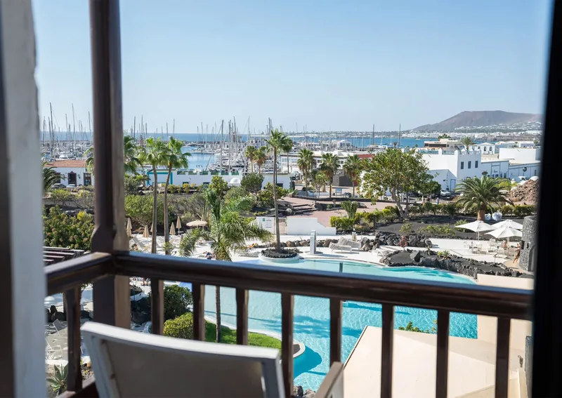 Junior Suite — Hotel LIVVO Volcán Lanzarote, Playa Blanca 1
