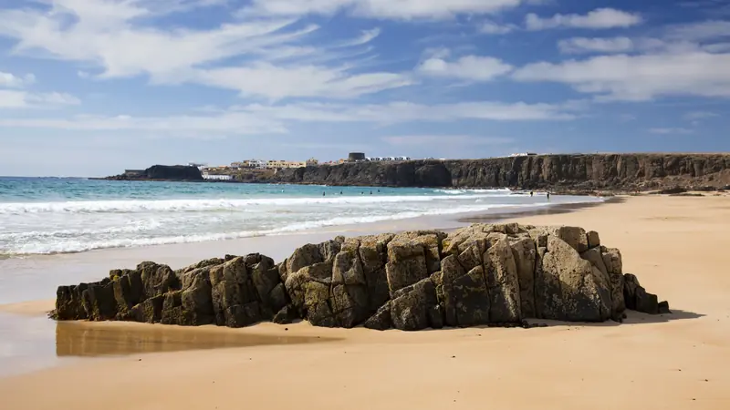 El Cotillo combines calm lagoons and open beaches perfect for sunset.