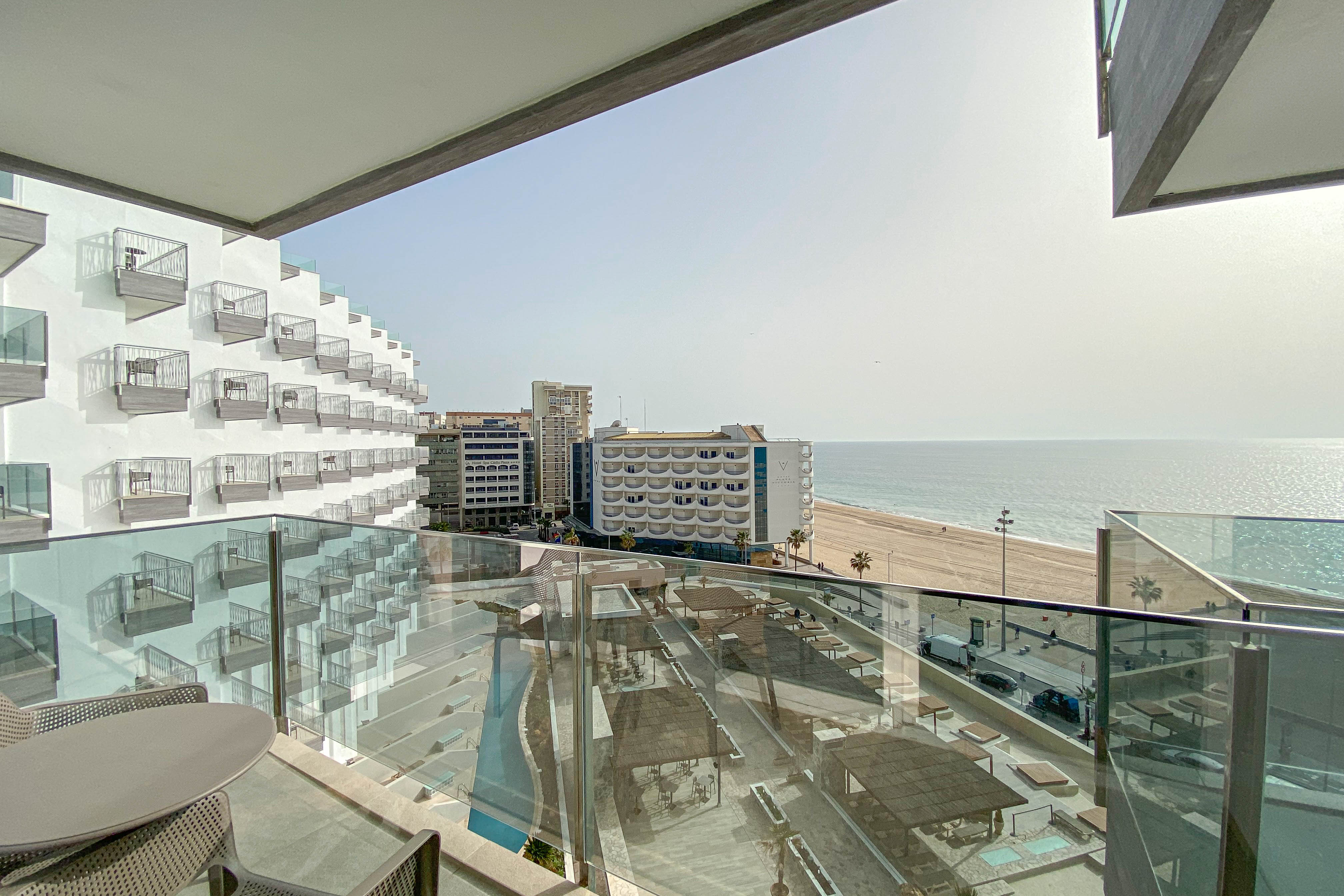 LIVVO_HOTEL_CADIZ_BAHIA_VISTA MAR_ (2).jpg