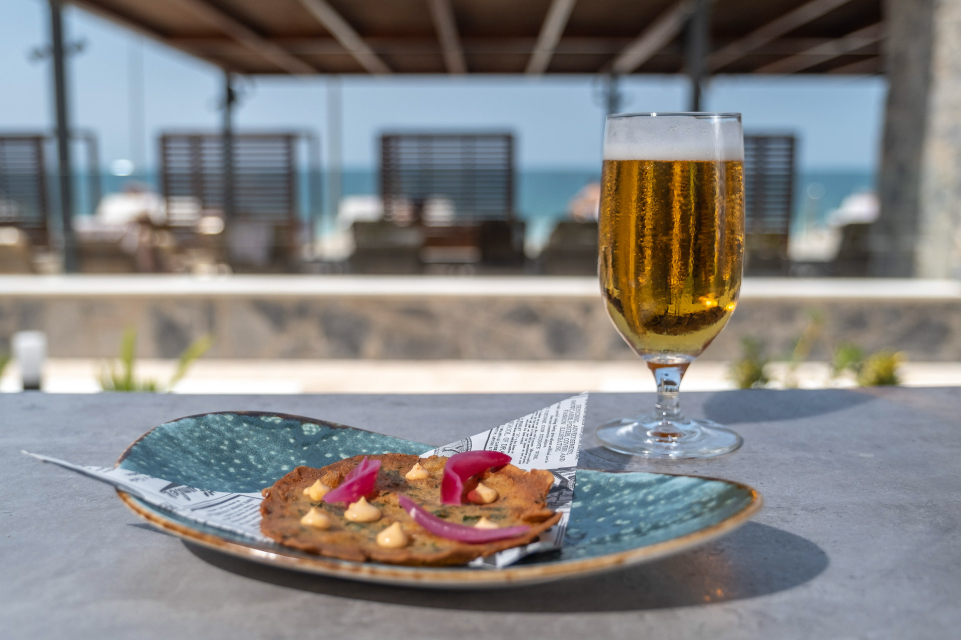 LIVVO_HOTEL_CADIZ_BAHIA_Pool Bar (4).jpg