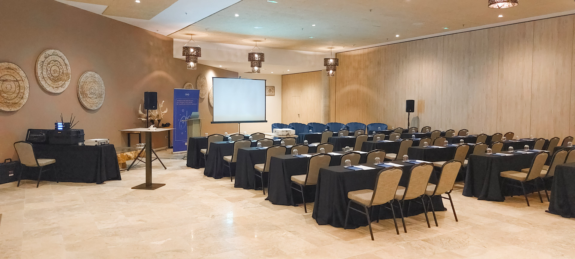 LIVVO_HOTEL_CADIZ_BAHIA_ Salón Zahara (3).jpg